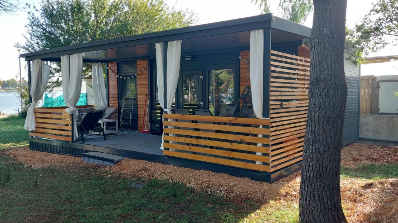 Sak Mobile Home Privlaka Privlaka  Eksteriør bilde